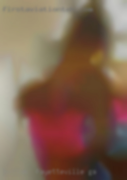 Bottom  looking for in Fayetteville, GA  str8 actting tops.
