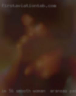 I'm 5'6 smooth and slim woman in Aransas Pass, TX body.
