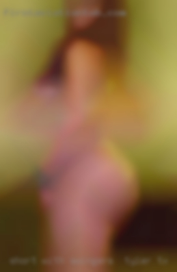 Short with swingers in Tyler, TX tattoos and a high sex drive.